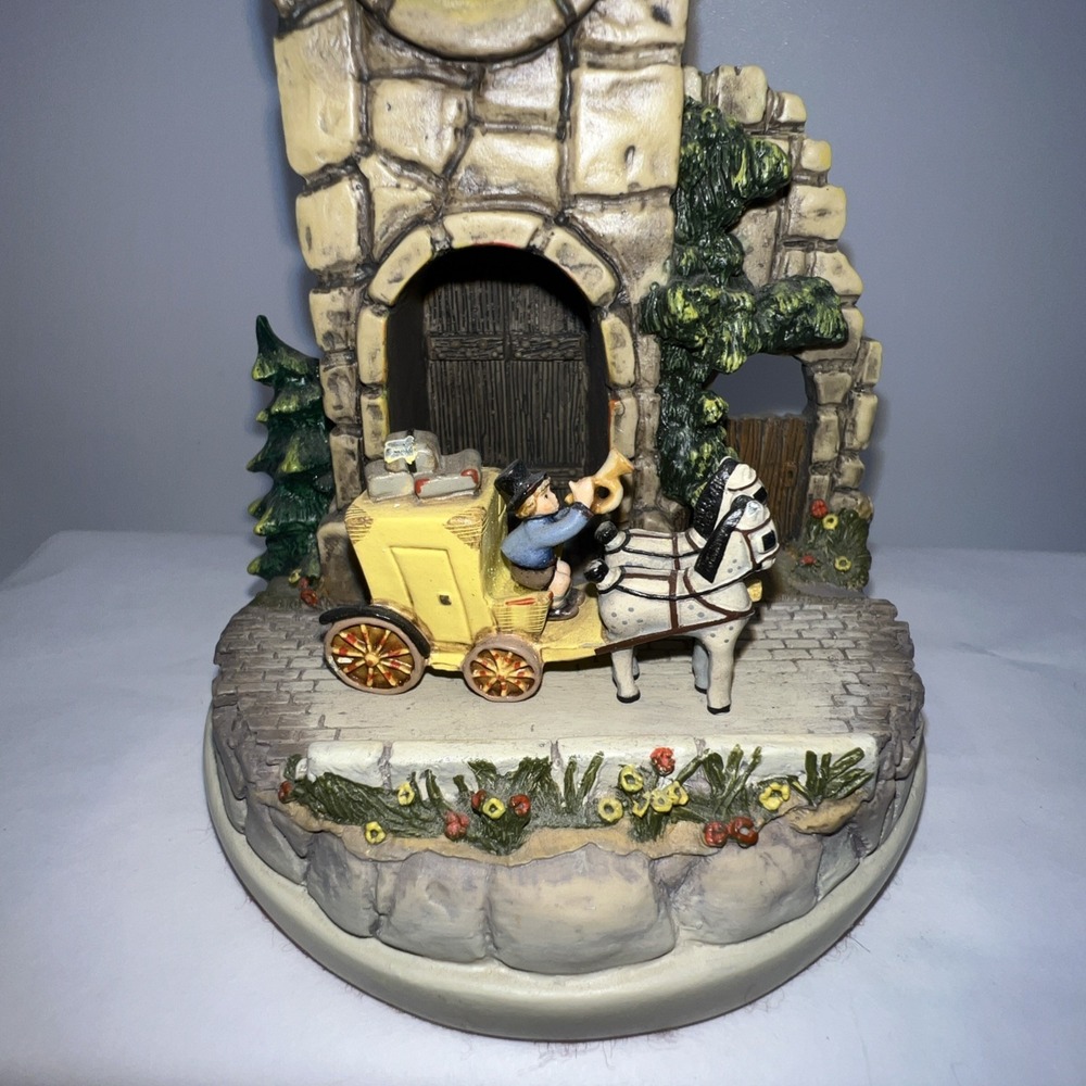 RARE Goebel/Olszewski Mail is Here Clock Tower Vignette w/Coach 1992 931D - Picture 4 of 15